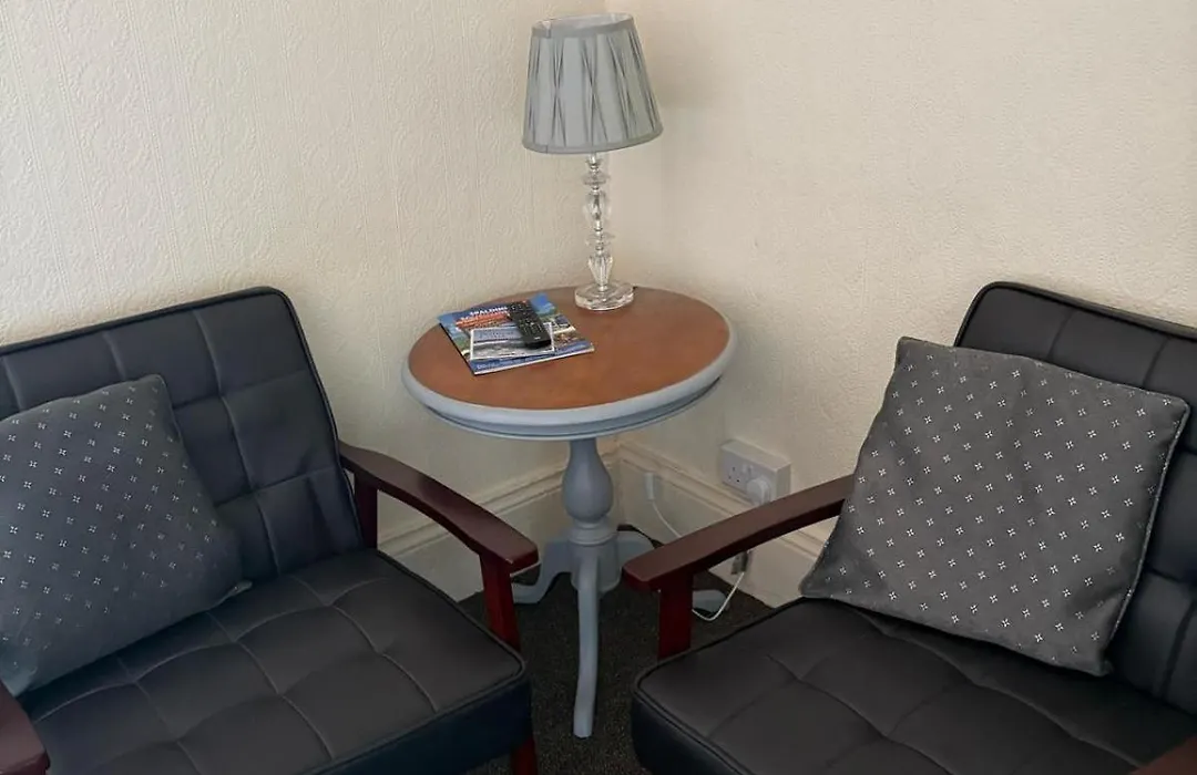 The Laurels Hotel-1